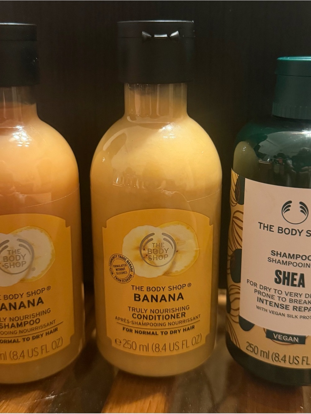 The Body Shop Truly Nourishing Banana Shampoo & Conditioner Duo 250ml /8.4oz-New